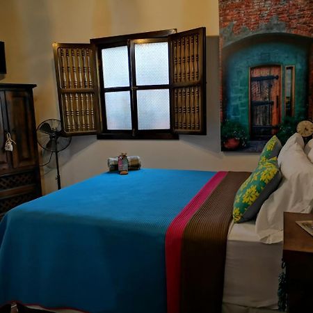 Hotel Posada Del Rosario Antigua Екстер'єр фото