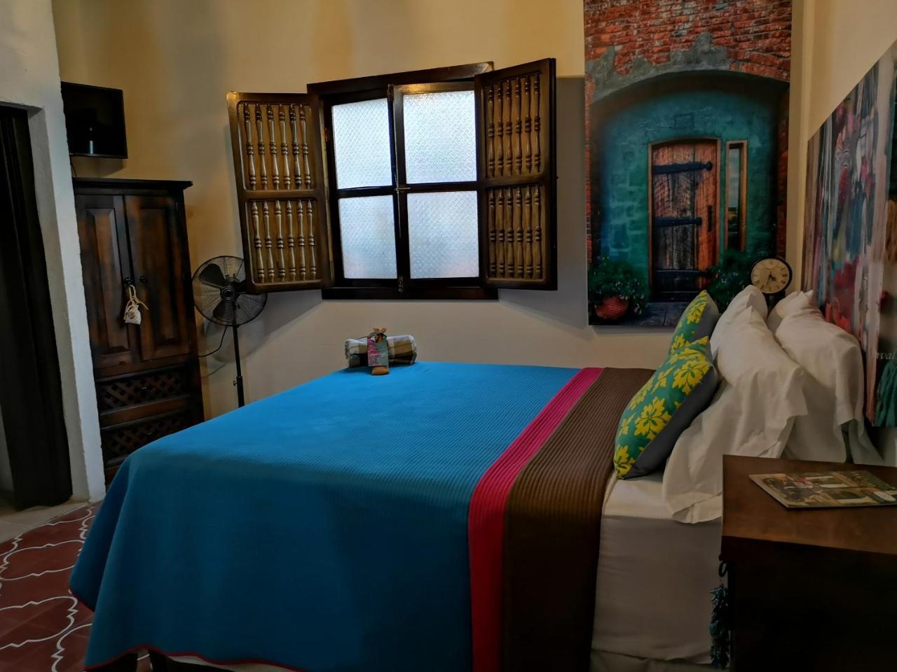 Hotel Posada Del Rosario Antigua Екстер'єр фото