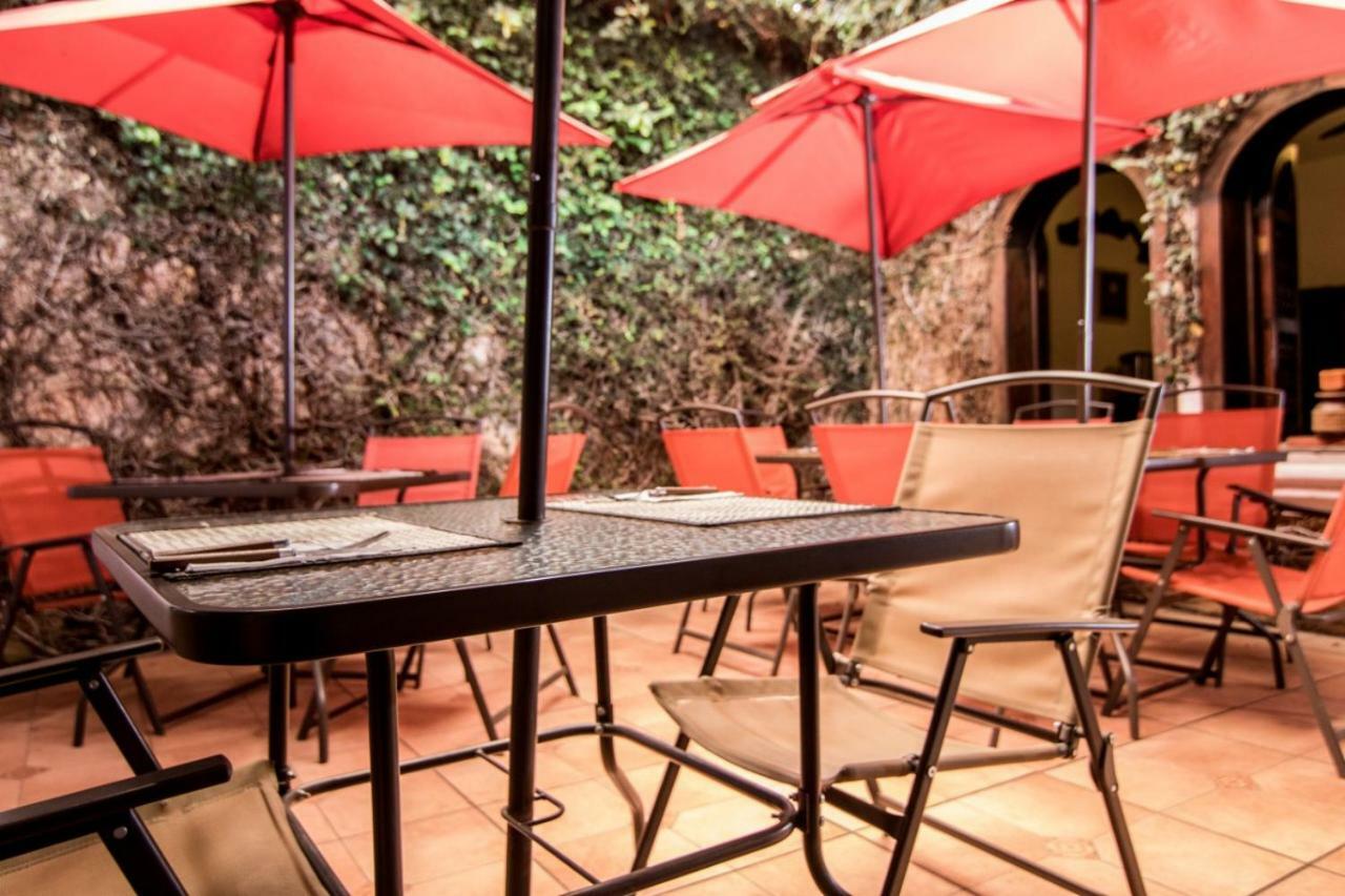 Hotel Posada Del Rosario Antigua Екстер'єр фото