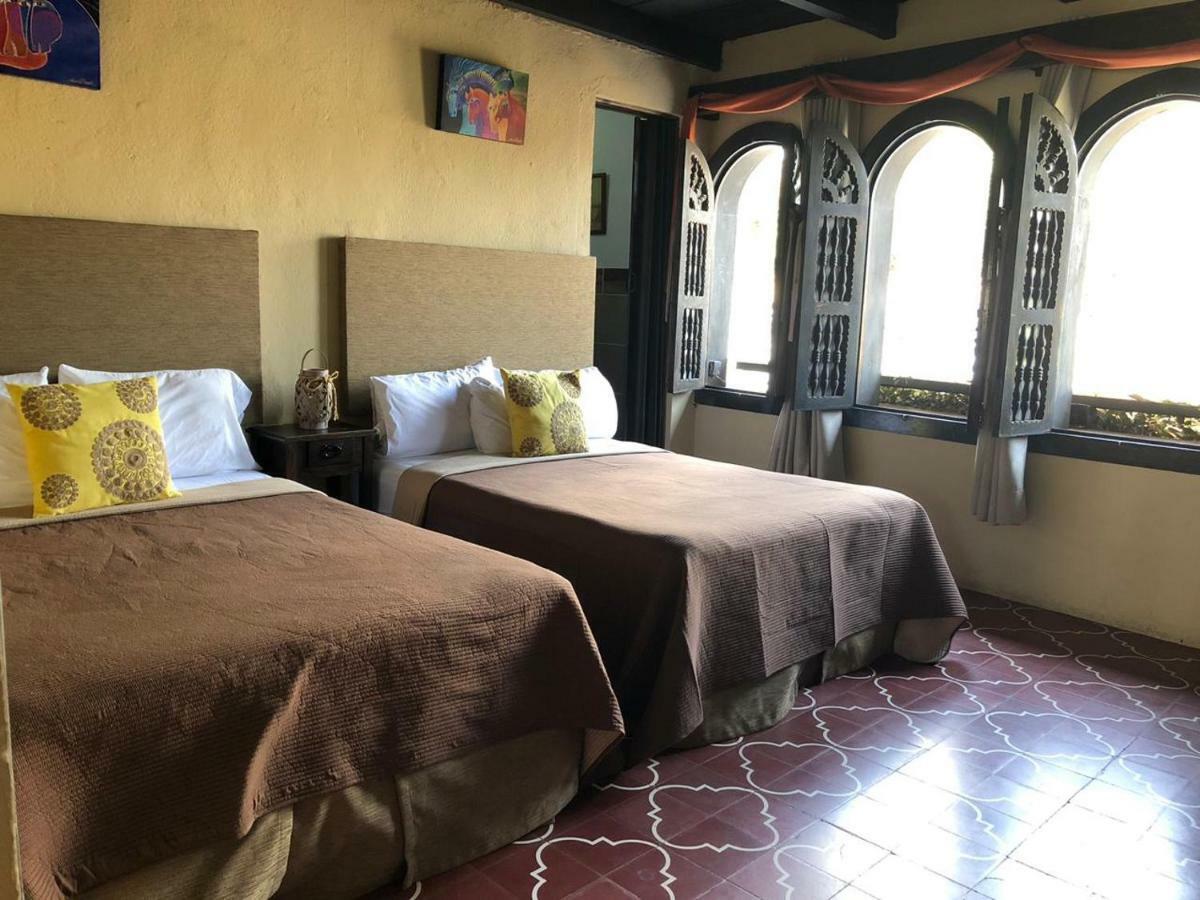 Hotel Posada Del Rosario Antigua Екстер'єр фото